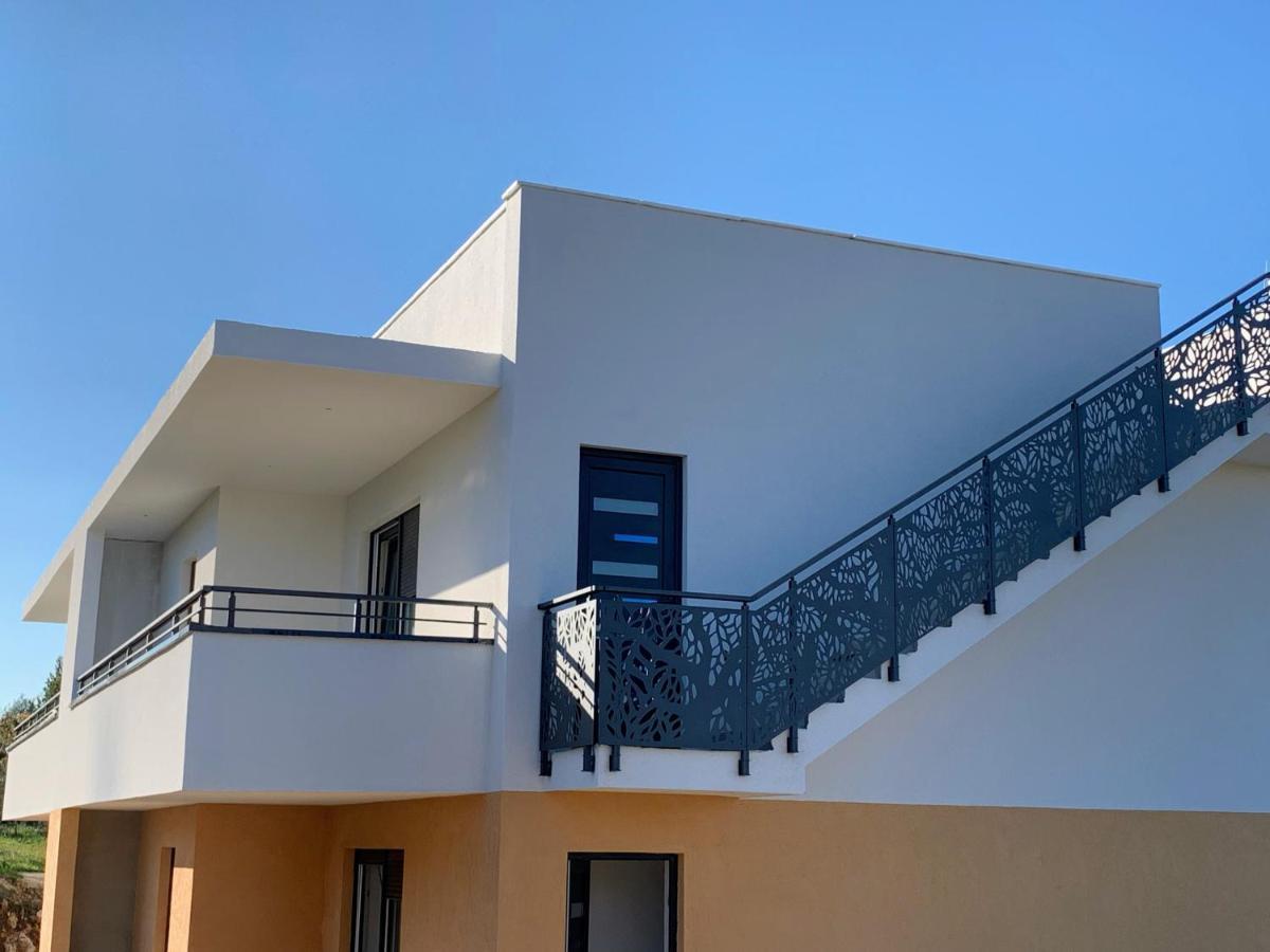 Miabella Resort Drage Bagian luar foto