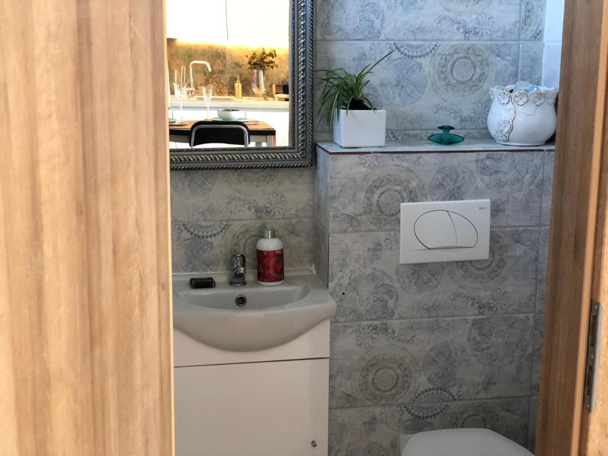 Miabella Resort Drage Bagian luar foto